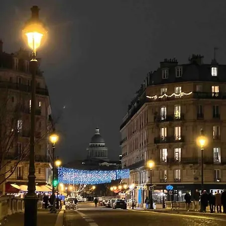 Apartment Ile Saint Louis-studio Paris