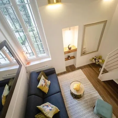 Ile Saint Louis-studio Апартаменты *